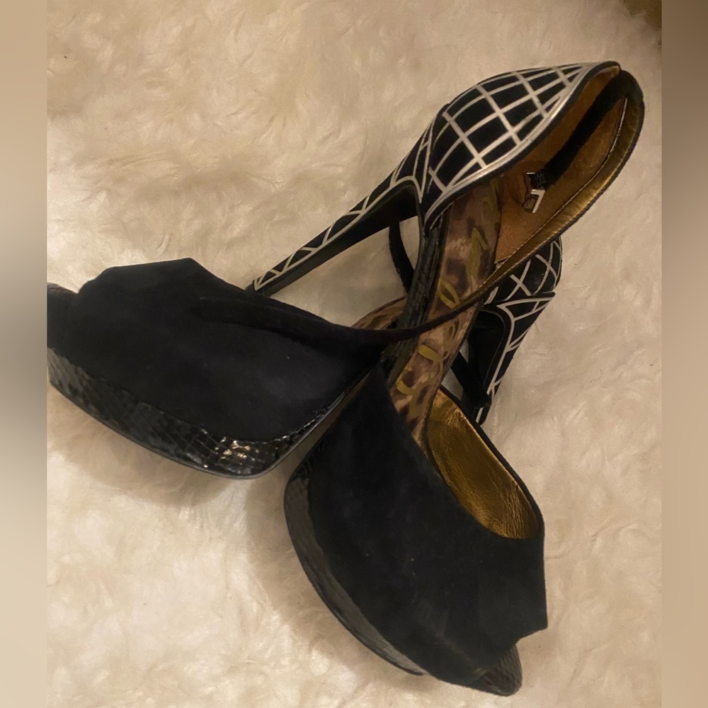 Sam Edelman Black Geometric Heels